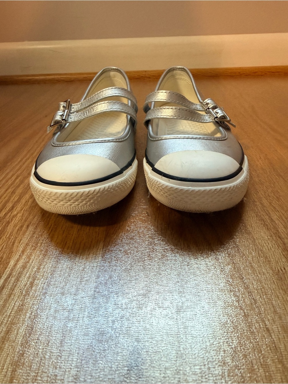 Converse Chuck Taylor All Star Metallic Silver Dainty Mary Janes - Picture 3 of 10